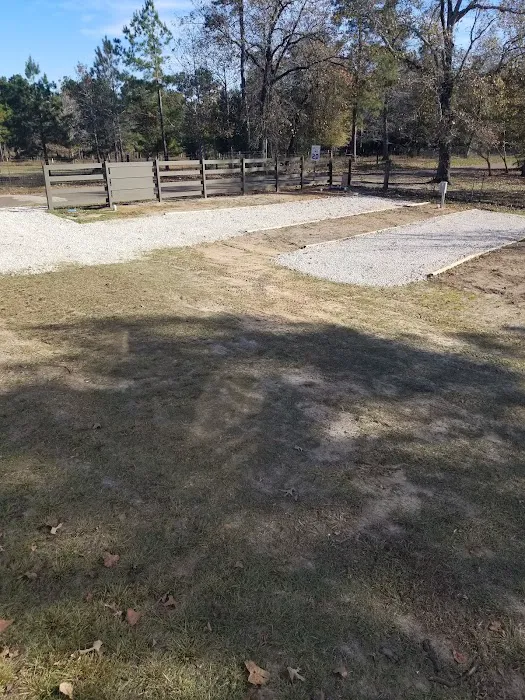 Camoriver RV Park Picture 4