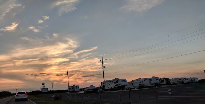 Fin-Addicts RV Park Picture 7