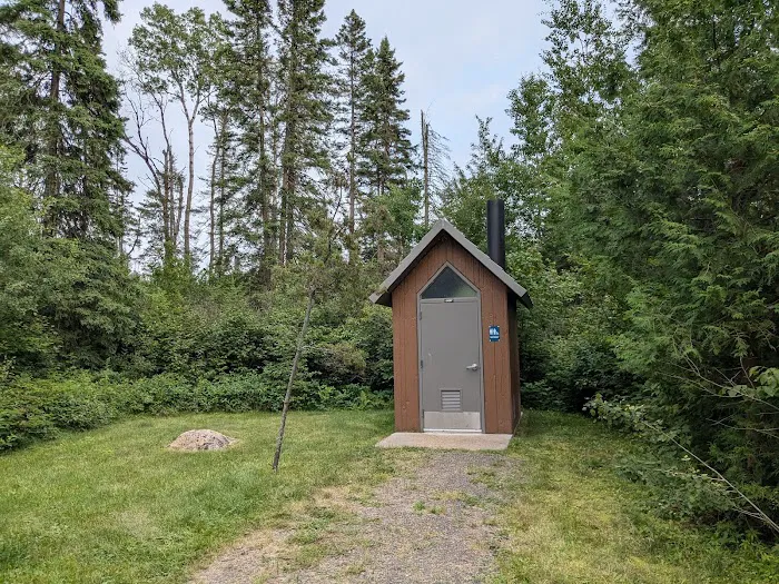 Sullivan Lake Campground Picture 2