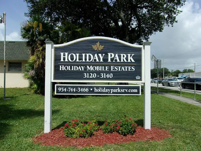 Holiday Mobile Estates Picture 9