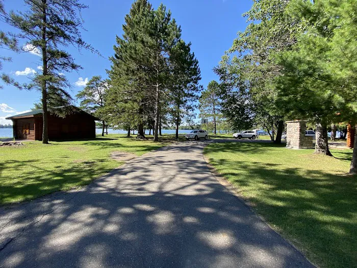 Fisherman's Point Campground Office Picture 2