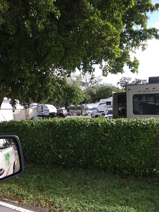 Embassy RV Park Picture 9