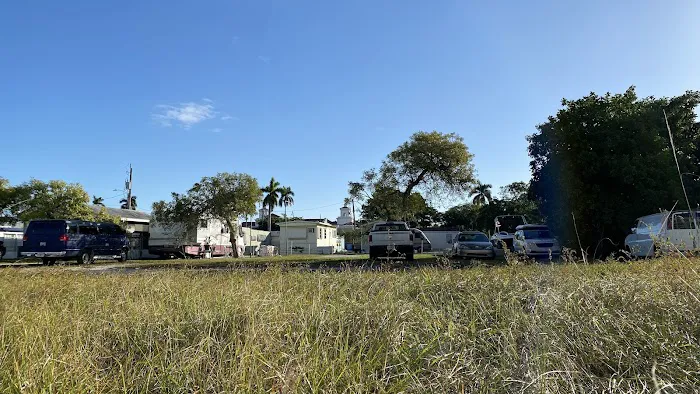 Eastwood Mobile Home Park Picture 3