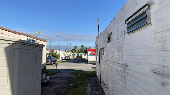 Eastwood Mobile Home Park Picture 2