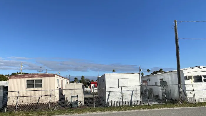 Eastwood Mobile Home Park Picture 1