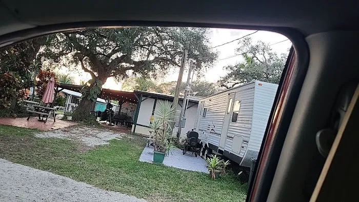 La Palm Trailer Park Picture 7
