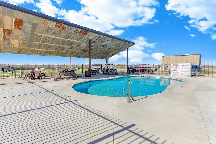 Highland Hideaway RV Resort Picture 7
