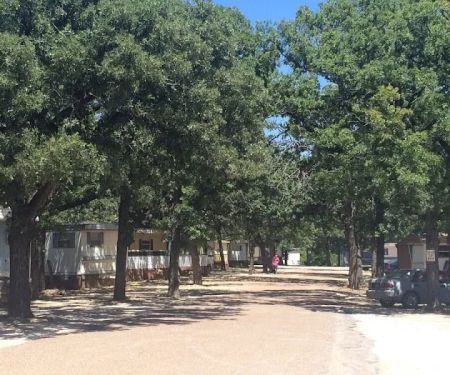 Hidden Oaks Mobile Home Park