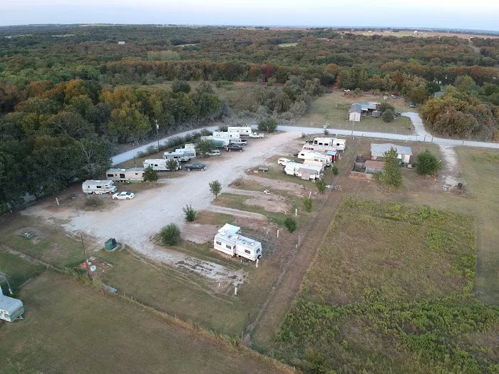 Lil Bit Country RV Park Picture 5