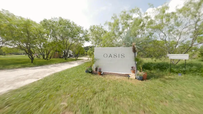Oasis RV Park & Campground Picture 9