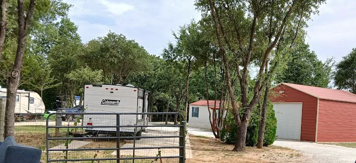Lake Aquilla RV Park Picture 4
