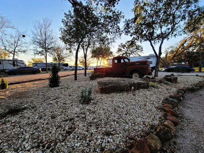 Lazy S Rv Ranch Picture 4