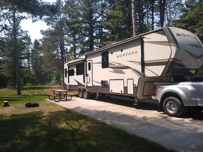 Deparcq Woods Campground Picture 5
