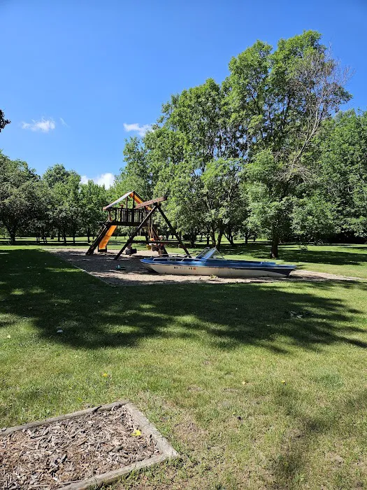 Camp S'more Campground Picture 4