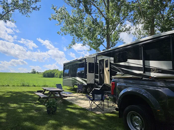 Camp S'more Campground Picture 8