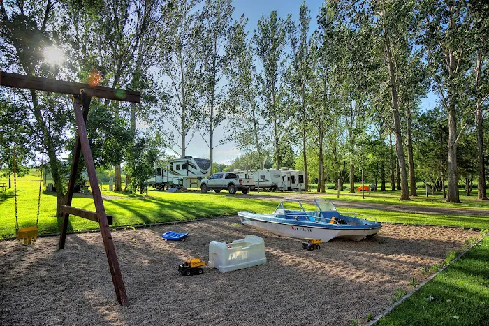 Camp S'more Campground Picture 3