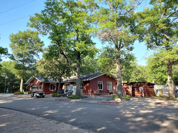 Crow Wing Lake Campground Picture 10