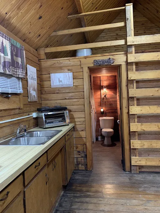 Outdoors Inn Campground Picture 3