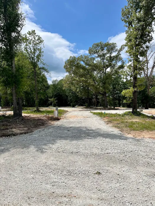 Shaded Acres RV Park & Campground Picture 3