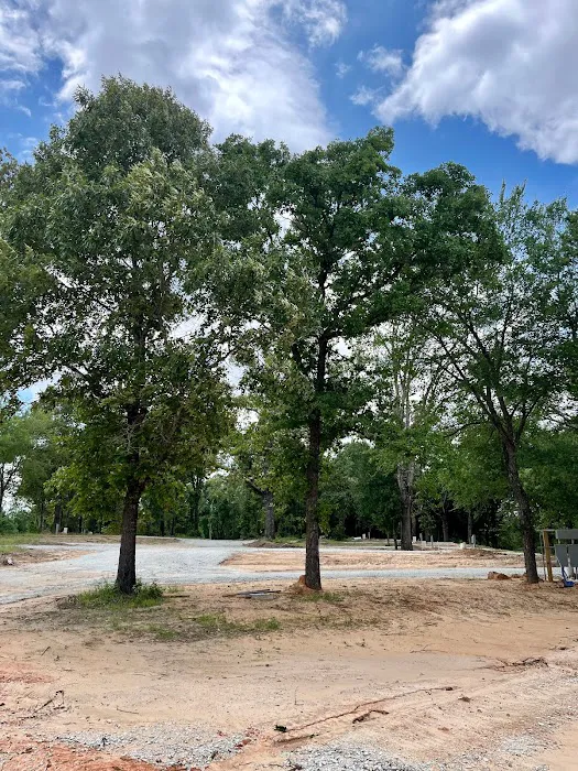 Shaded Acres RV Park & Campground Picture 2