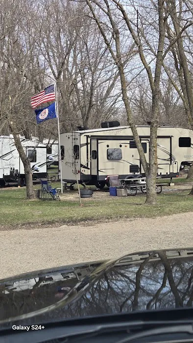 LOWER CAMPGROUND Picture 4