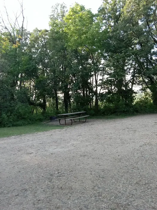 LOWER CAMPGROUND Picture 9