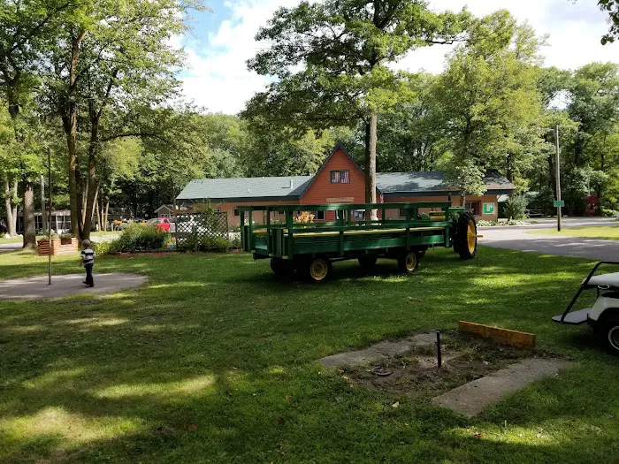 Fishtrap Camping and RV Resort Picture 7
