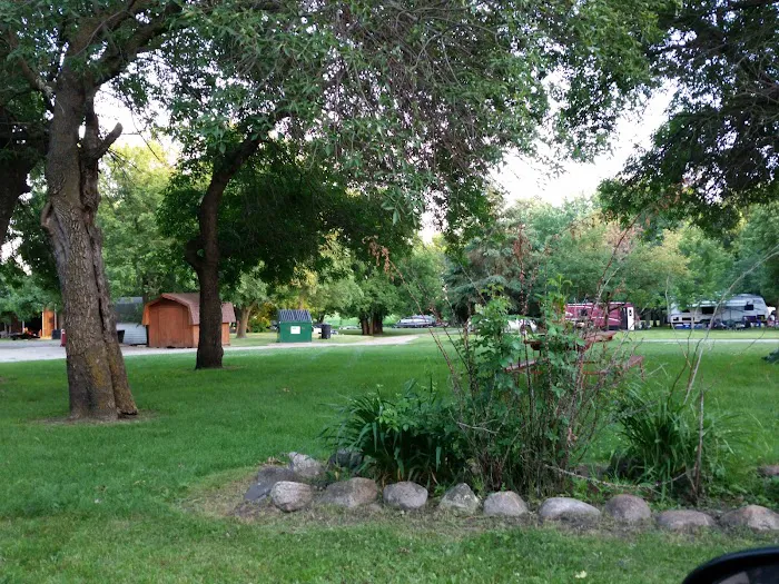 Shady Rest Resort and Campground Picture 4