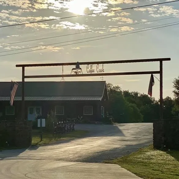 Coffee Creek RV Resort and Cabins Picture 2
