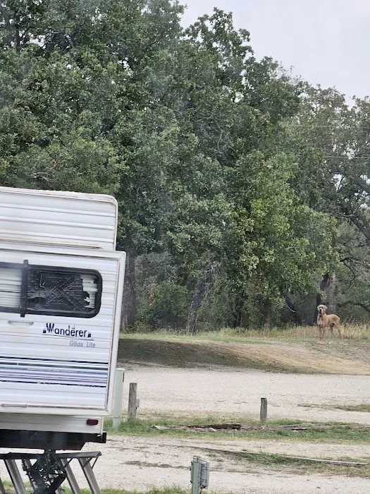 Camp Eagle RV Park Picture 10