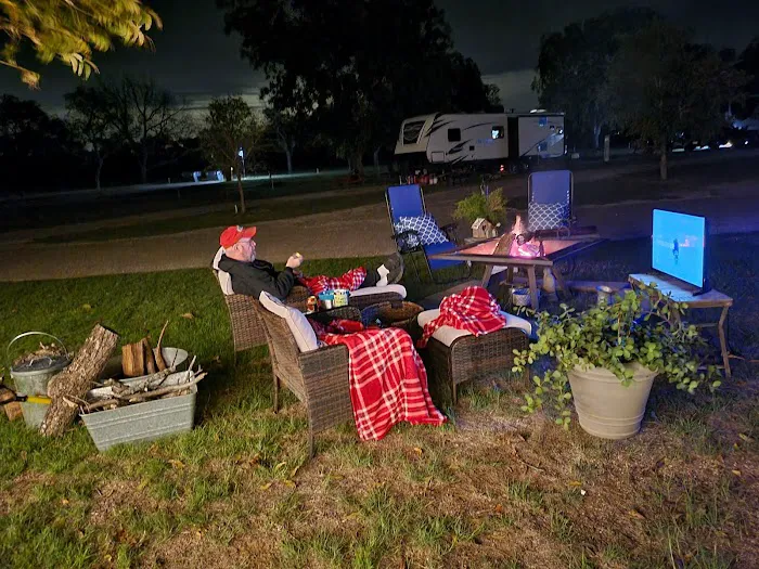River Valley RV Resort Picture 4