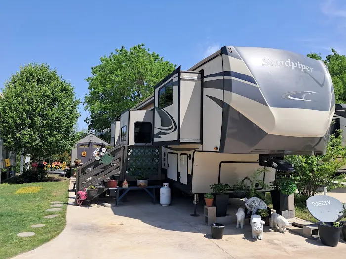 Gallagher Acres RV Park Picture 4