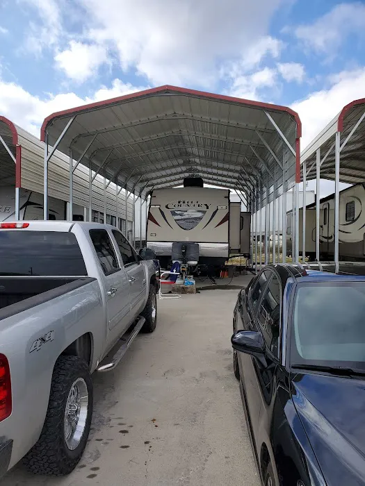 Fort Worth RV Park Picture 3