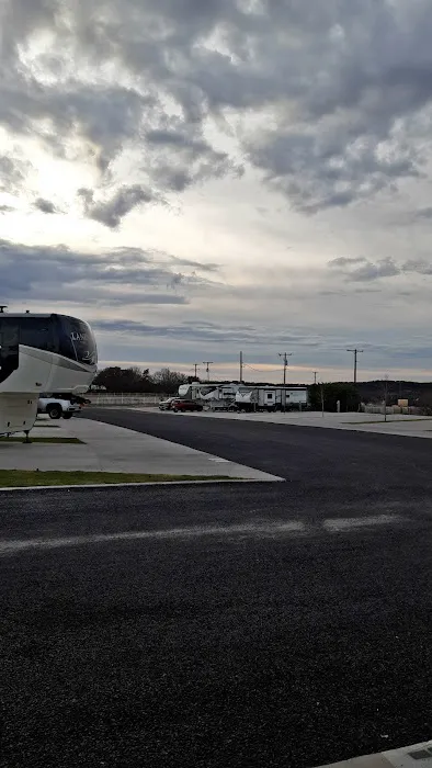 Trinity RV Park Picture 3