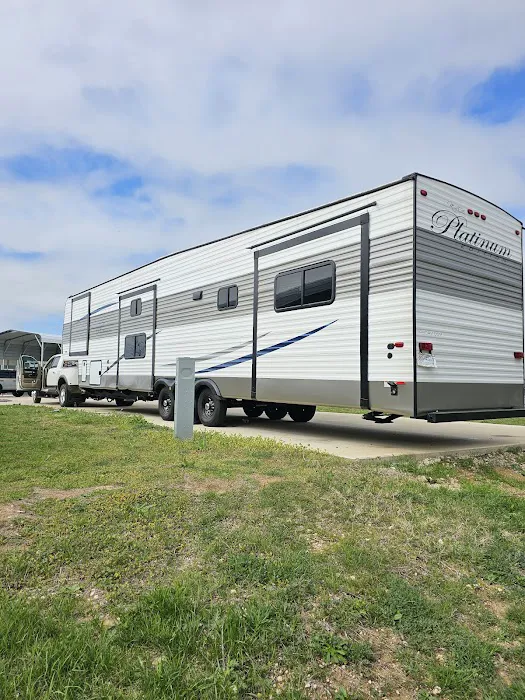 Trinity RV Park Picture 6
