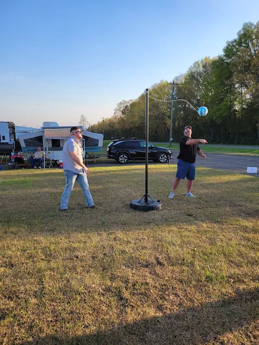 Simple Life Campground Picture 4