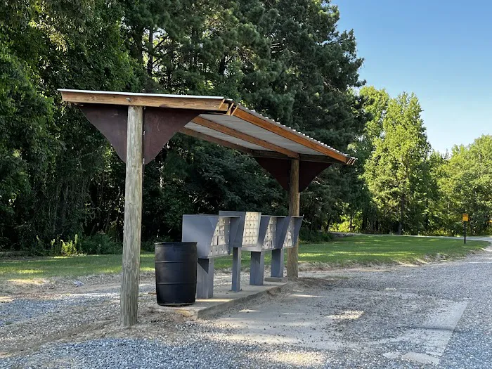 Pine Hill Mobile Home Park Picture 5
