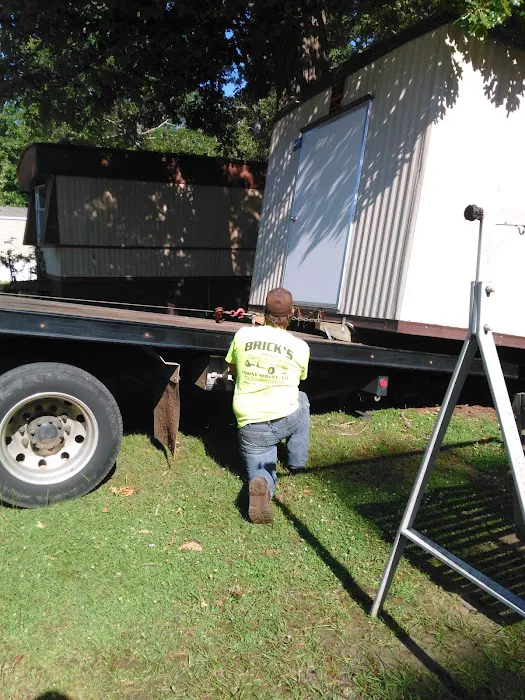 Pine Hill Mobile Home Park Picture 6