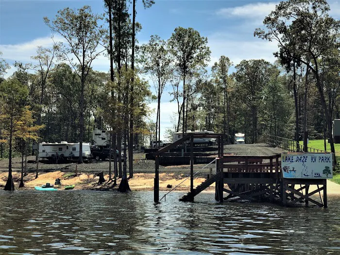 Lake Daze RV Park Picture 4