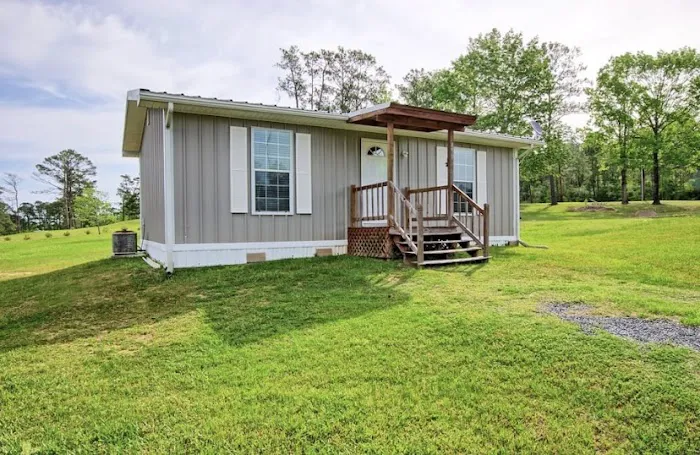 K&M Lake Rentals RV Park & Cabins Picture 1