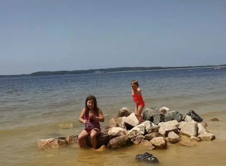 Shady Oaks Marina & RV Park