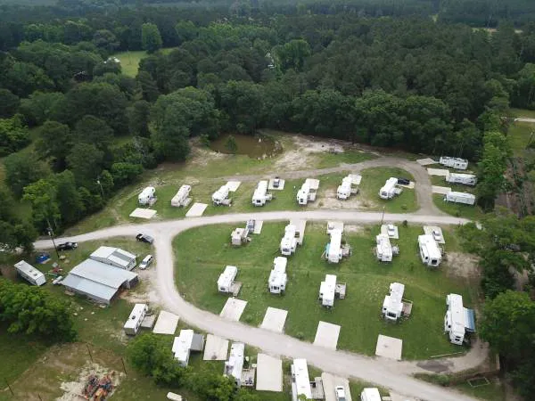 Longleaf RV Park Picture 1