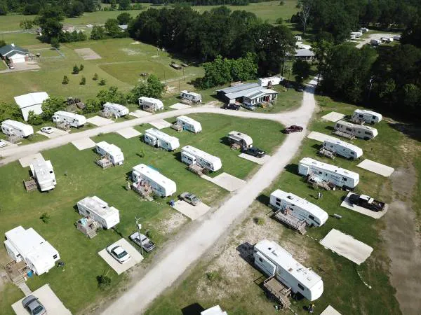 Longleaf RV Park Picture 6