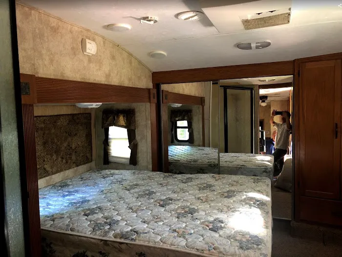 Longleaf RV Park Picture 9