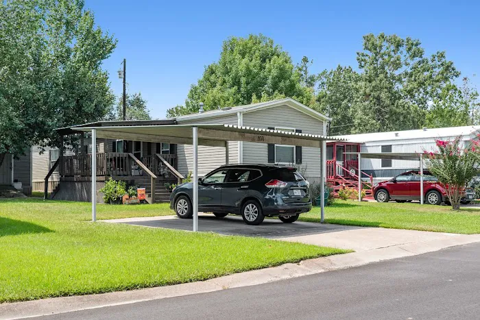 Inverness Mobile Home Park Picture 6