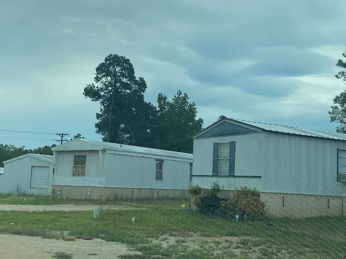 Oasis Manufactured Home Community Picture 4