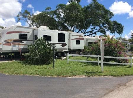 Paradise Island RV Resort