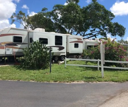 Paradise Island RV Resort