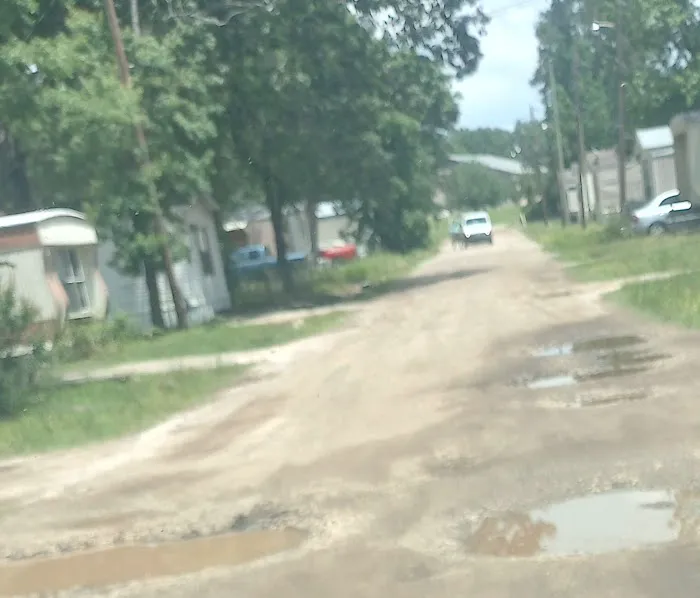 Pine Valley Mobile home Community Picture 5