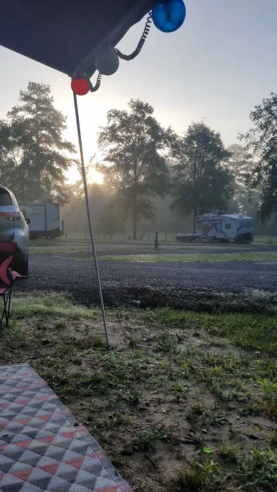 The Covered Wagon RV Park Picture 5
